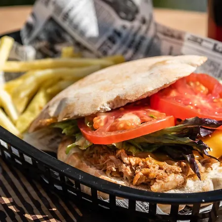 Alegria Fenals Mar ホテル