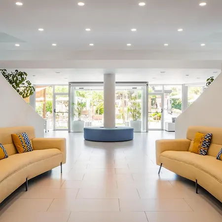 Alegria Fenals Mar ホテル