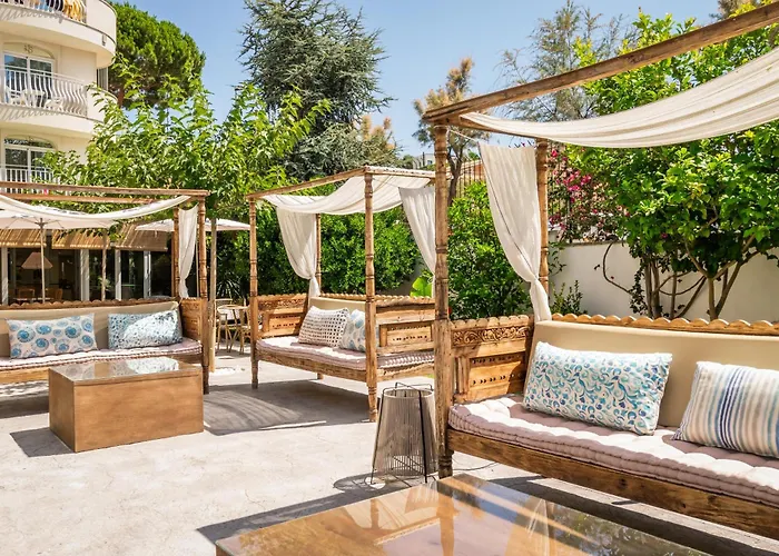 Alegria Fenals Mar リョレート・デ・マル