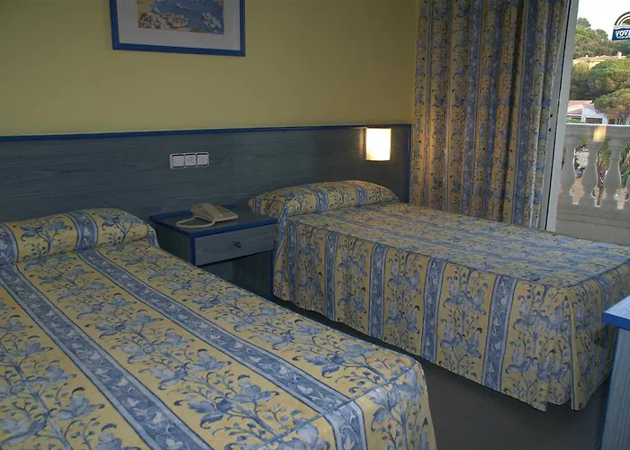 ホテル Alegria Fenals Mar